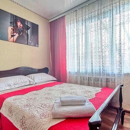 Апартаменты В Микрорайоне Орбита-2, 4 Almaty Eksteriør bilde